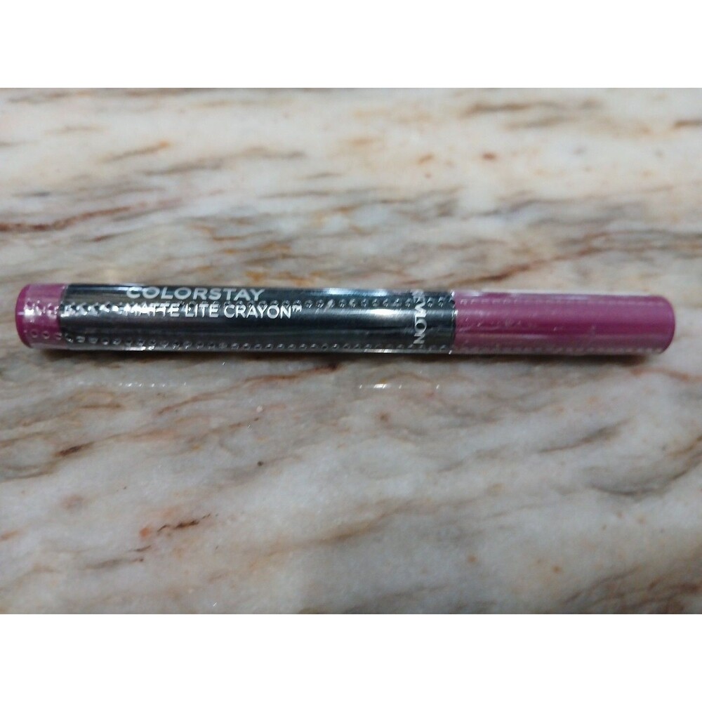 Revlon Colorstay Matte Lite Crayon 005 Sky High 0.049oz / 1.4g Sealed Retired